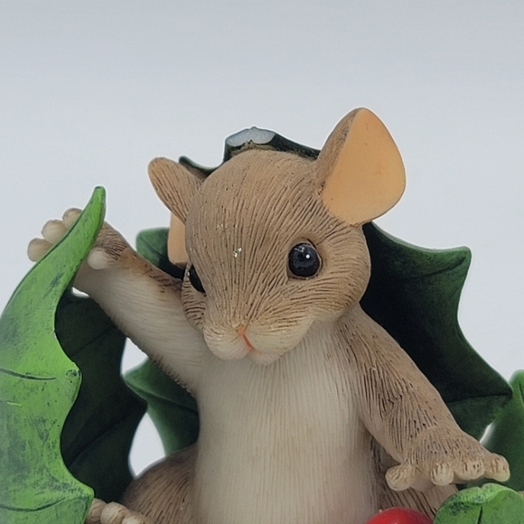 Fitz and Floyd Charming Tails Happy Holly Days Mouse w Holly Leaves 90s Vintage - Picture 5 of 12
